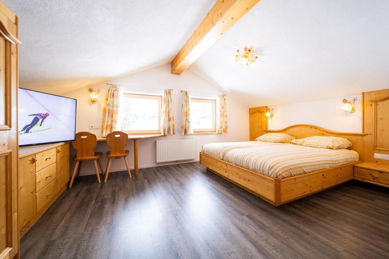 Apartamento Haus Rosmarie Sankt Anton am Arlberg Exterior foto