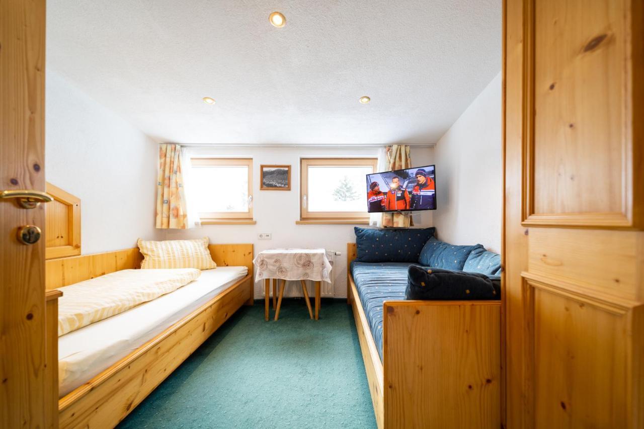 Apartamento Haus Rosmarie Sankt Anton am Arlberg Exterior foto