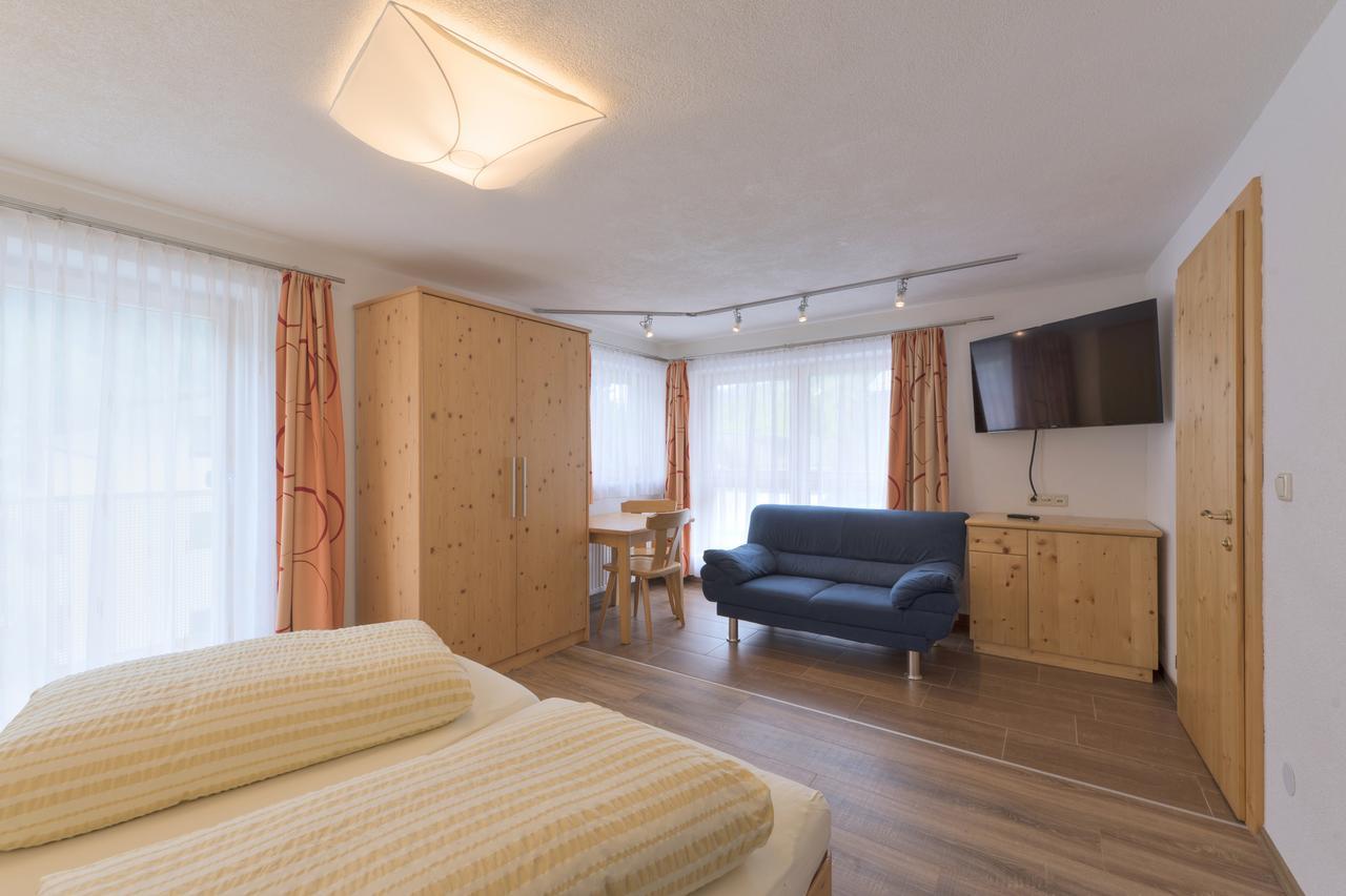 Apartamento Haus Rosmarie Sankt Anton am Arlberg Exterior foto
