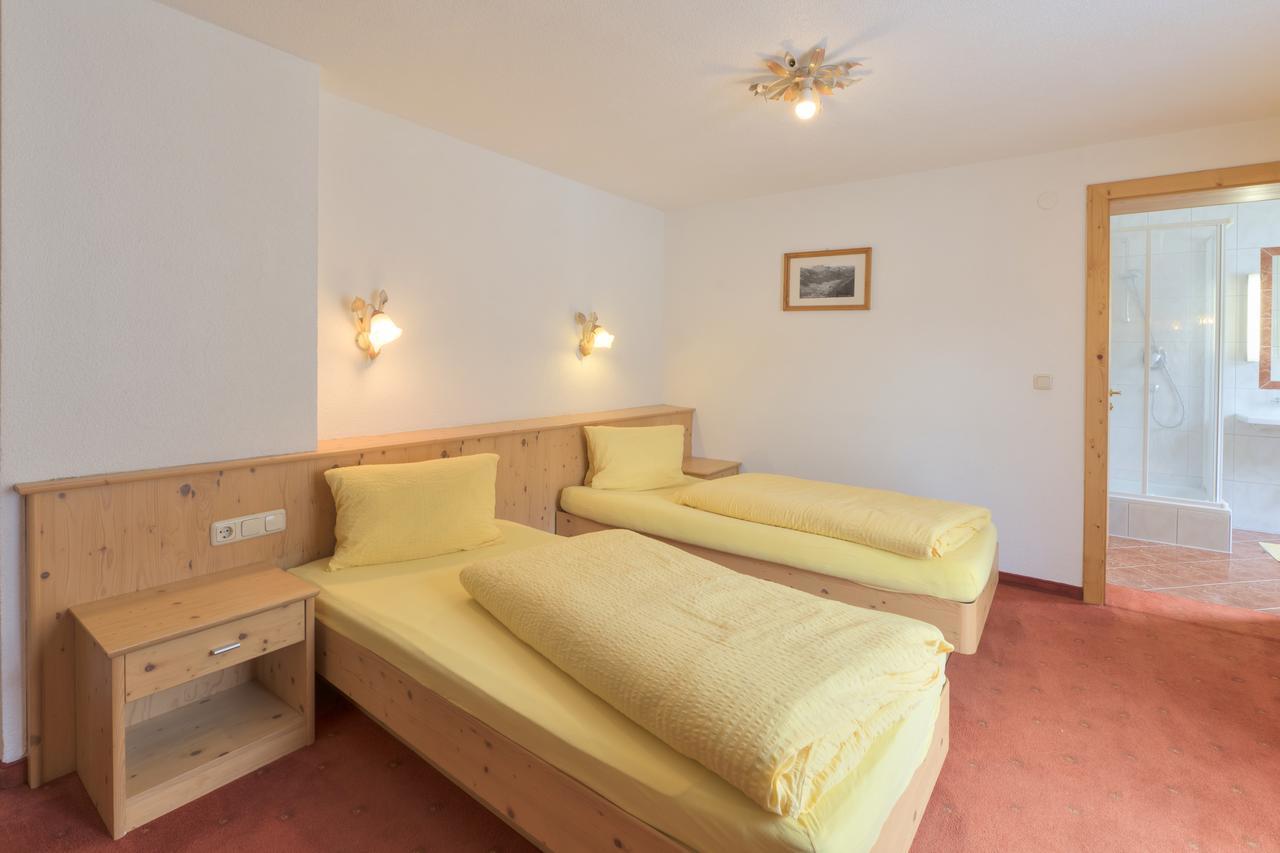 Apartamento Haus Rosmarie Sankt Anton am Arlberg Exterior foto